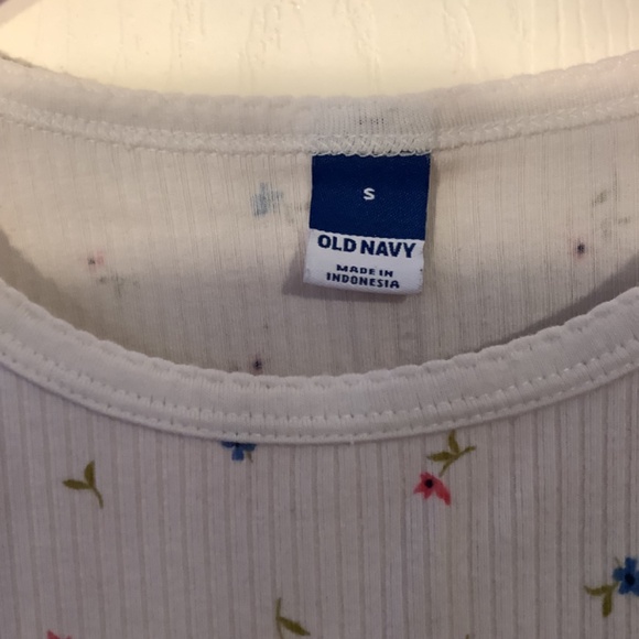 Women’s Old Navy Crop Top White with Flowers Size S - Picture 7 of 16